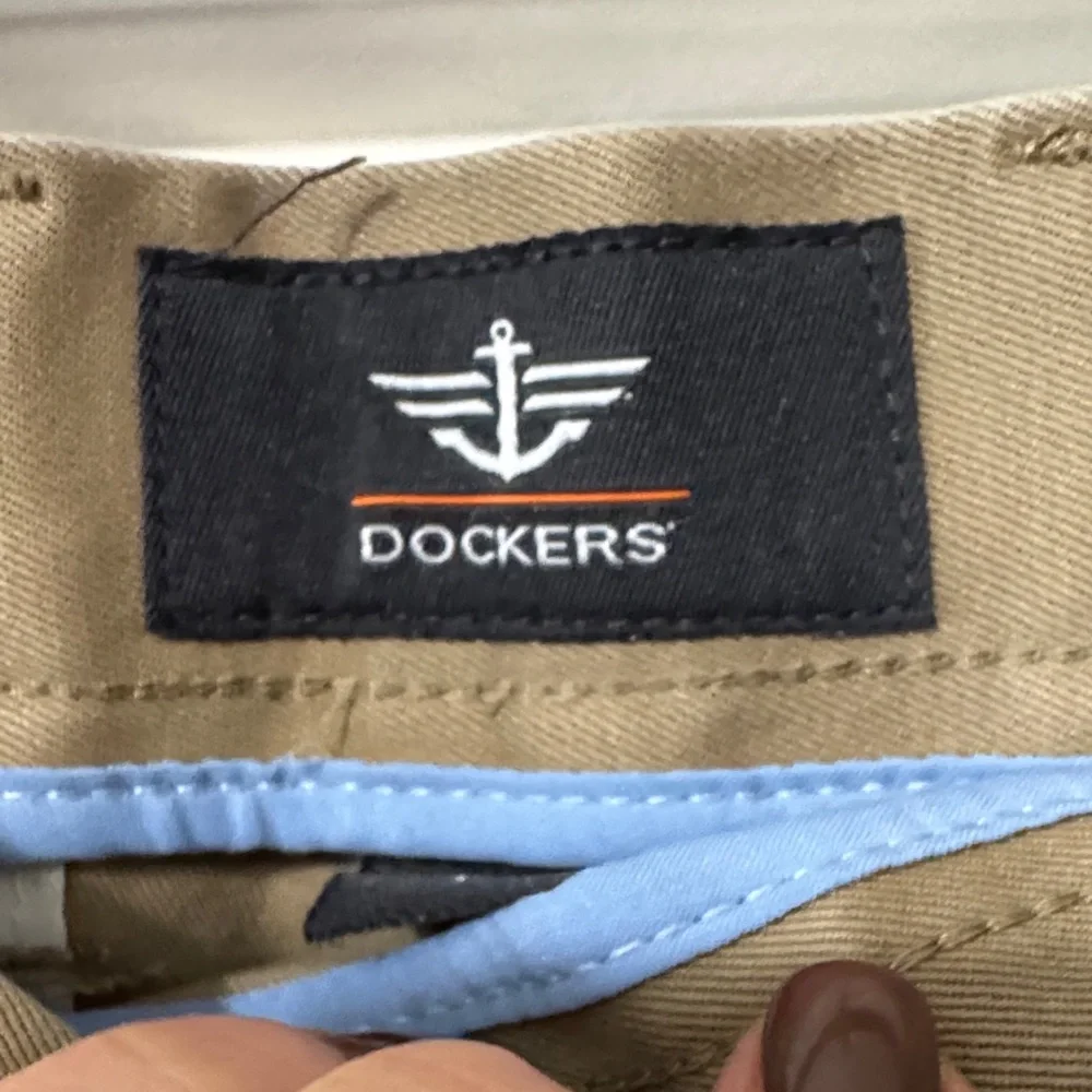 Dockers Men's Pleated Khaki Classic Fit Chinos 33x30 - Picture 4 of 7